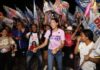 Mayra Dias reforça compromisso com Parintins durante caminhada no Itaúna 2