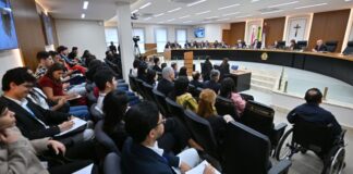 TCE-AM transfere julgamento das contas de David Almeida para dezembro