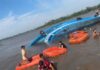 Embarcação naufraga após bater em tronco no Amazonas