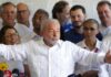 Lula vota em São Bernardo do Campo acompanhado de Janja e aliados políticos