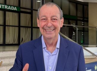 Omar propõe linhas de crédito para empreendedores culturais do AM