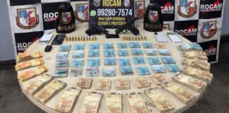 Dupla é presa com R$ 104 mil e duas pistolas durante entrega a cabos eleitorais em Manaus
