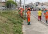 Mais de 60 trabalhadores reforçam limpeza na avenida Max Teixeira, em Manaus