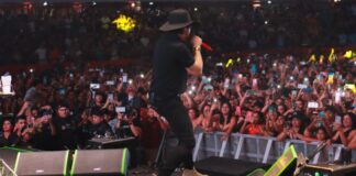 Com Bumbódromo lotado, Parintins celebra 174 anos com shows de Natanzinho Lima e bandas locais