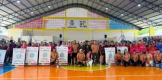 Parintins encerra campanha Outubro Rosa com torneio de queimada entre profissionais da saúde